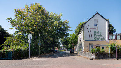 Einfahrt von der Horster Straße in die Uhlandstraße